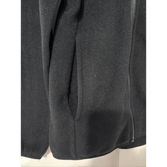 Jack Wolfskin MENS FULL ZIP Fleece Size M BLACK EMBROIDERED LOGO, POCKETS, WARM - Picture 6 of 15